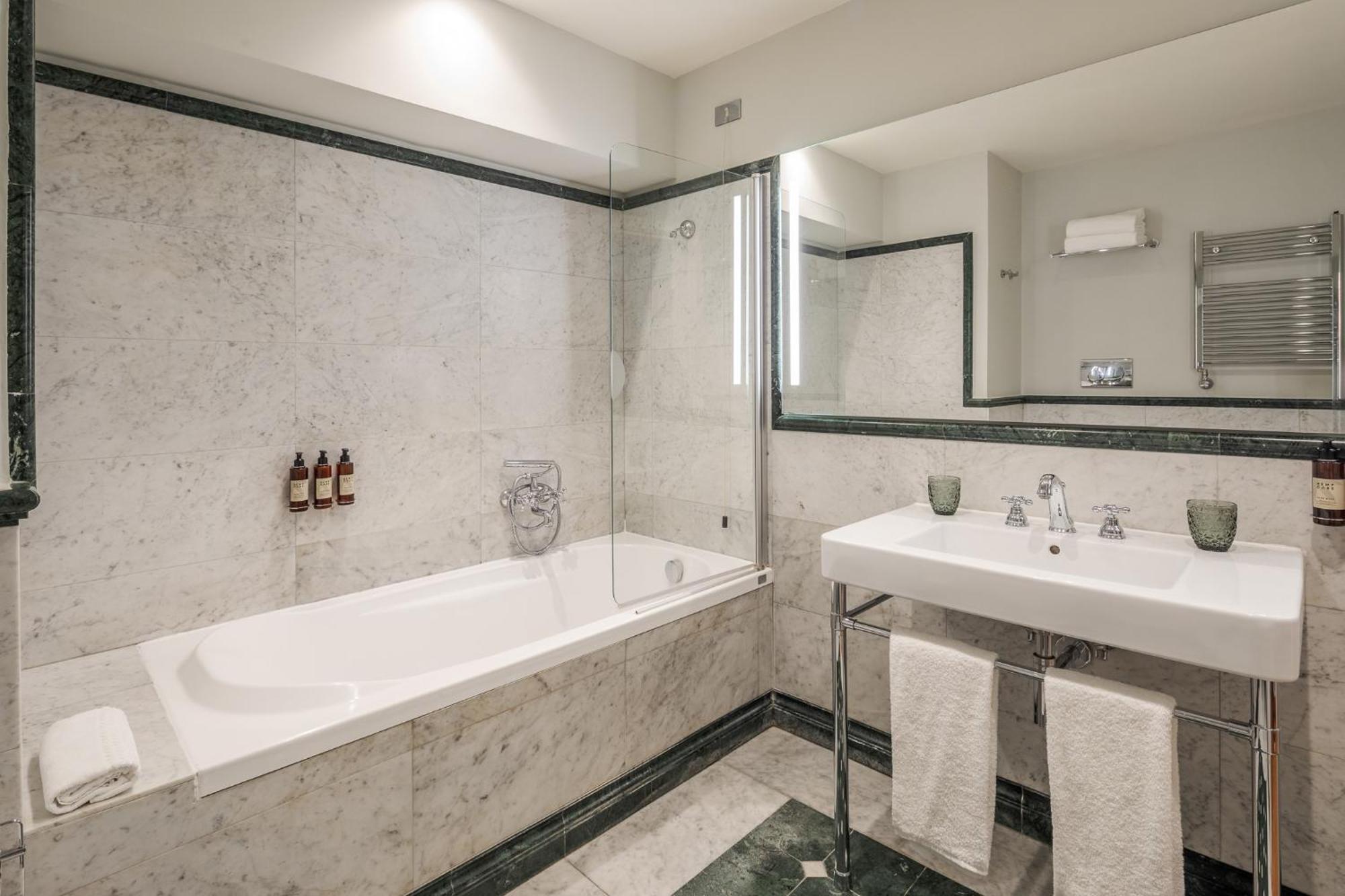 Hotel Donna Camilla Savelli - Vretreats Rom